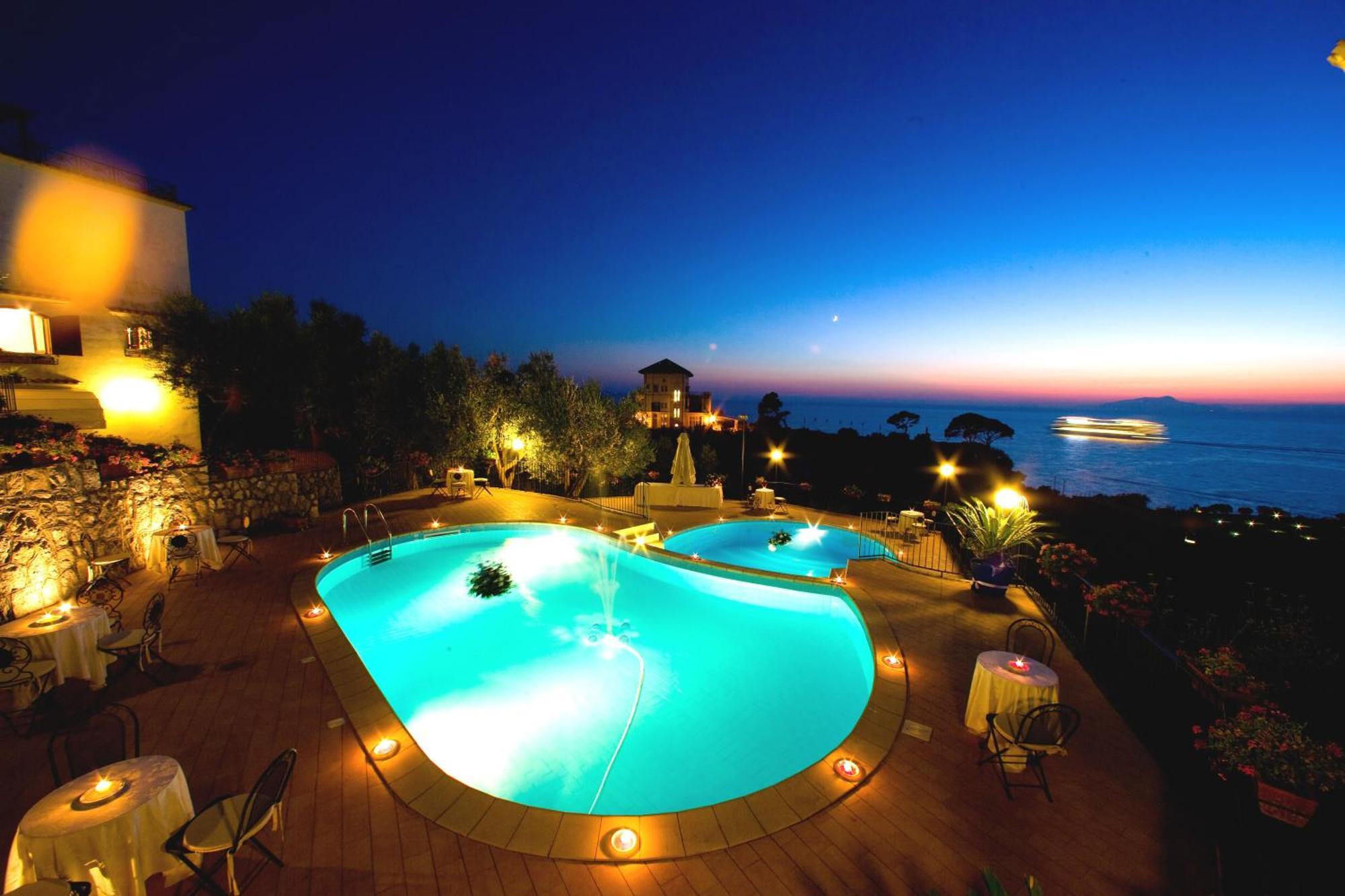 Hotel Villa Lubrense Sorrento ماسّا لوبْرينسِ المظهر الخارجي الصورة