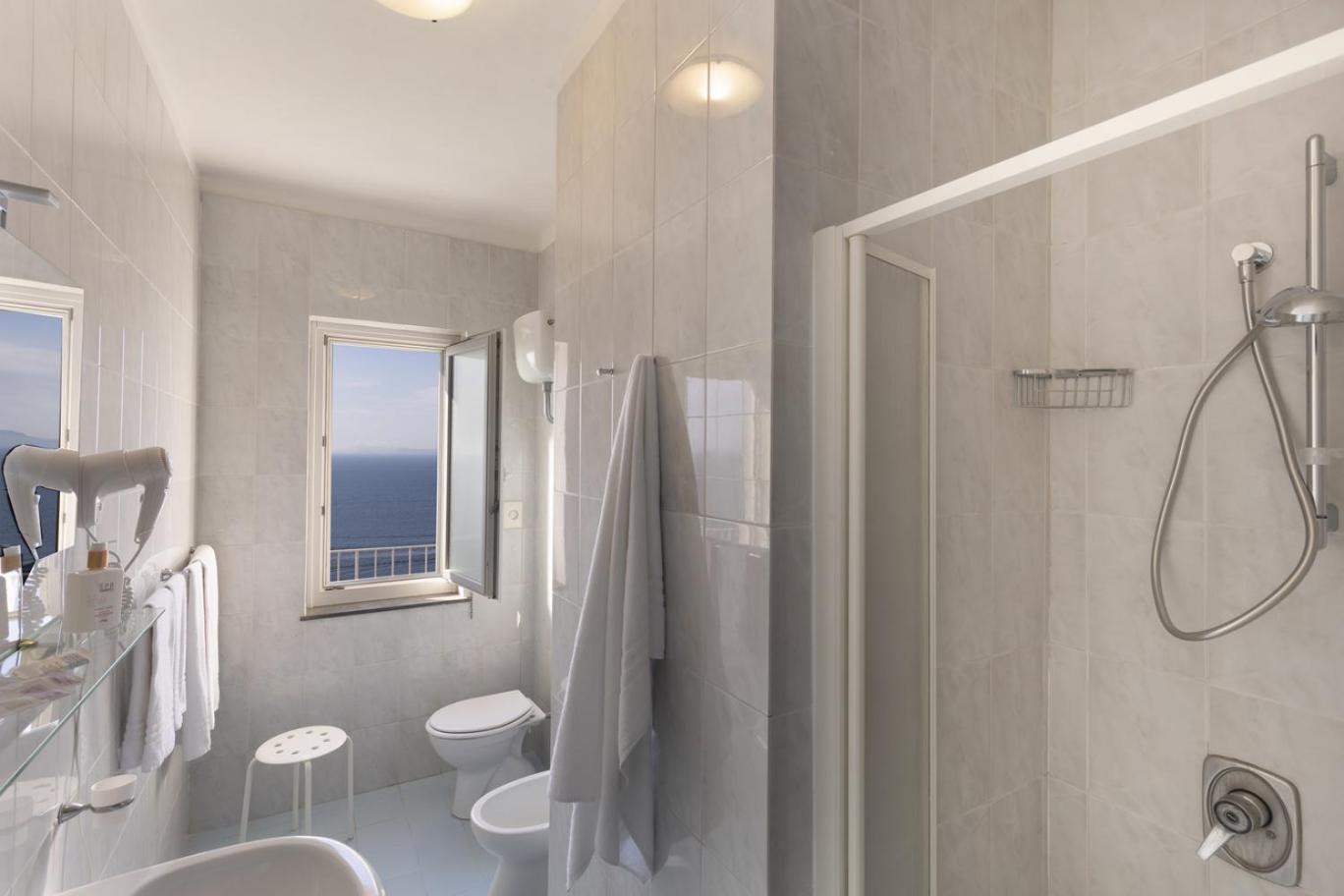 Hotel Villa Lubrense Sorrento ماسّا لوبْرينسِ المظهر الخارجي الصورة