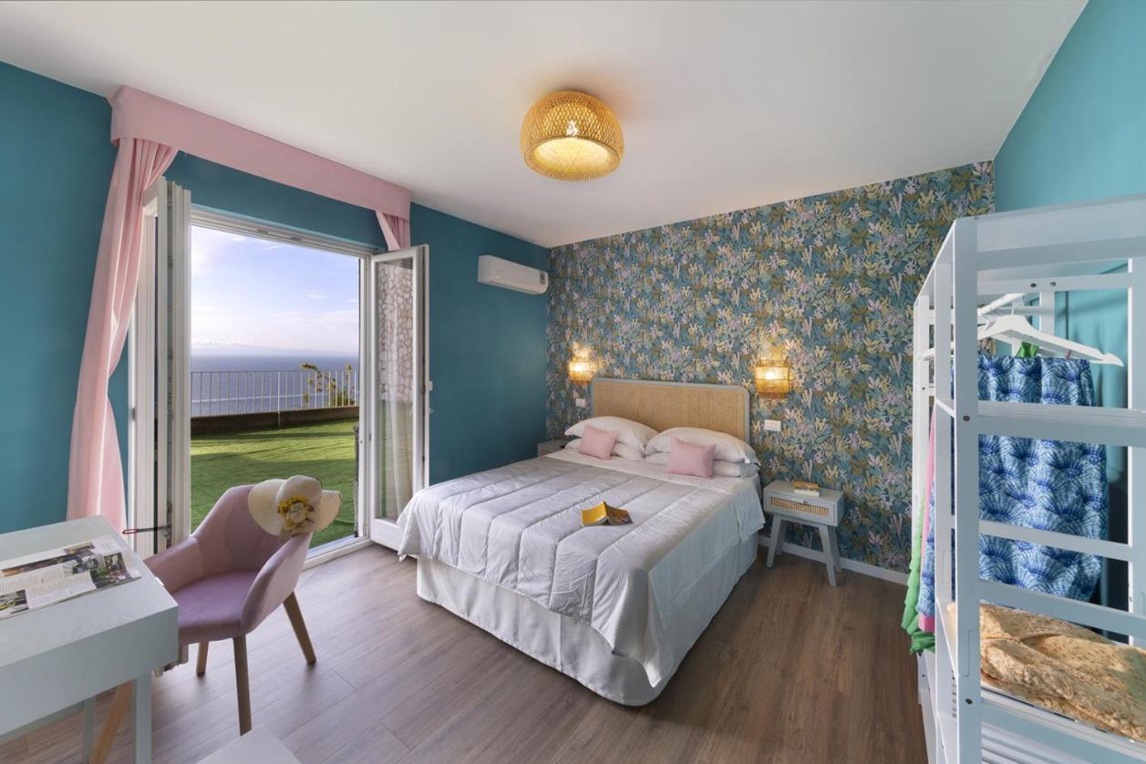 Hotel Villa Lubrense Sorrento ماسّا لوبْرينسِ المظهر الخارجي الصورة
